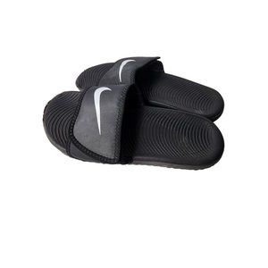 Nike Swoop Logo Black Pre-Owned Boy Slides Size 2